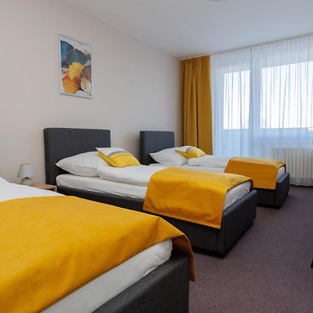 Hotel Fit Пршеров Экстерьер фото