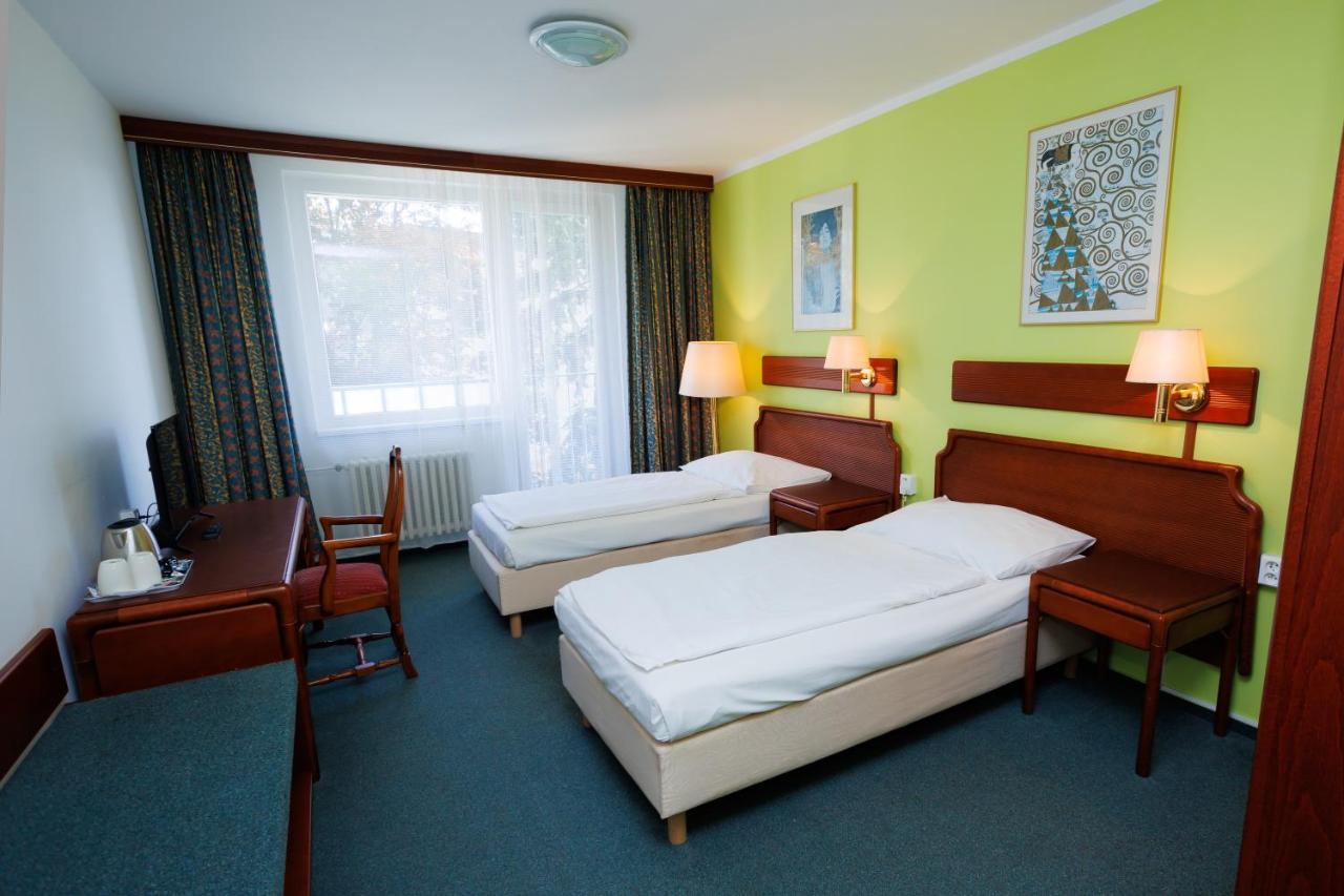 Hotel Fit Пршеров Номер фото