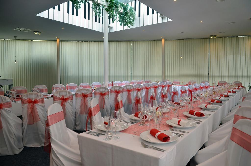 Hotel Fit Пршеров Экстерьер фото